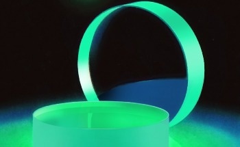 Ultra Flat Etalons Improve Precision of Fabry–Pérot Interferometers