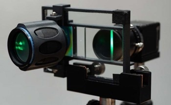 Novel Glasses Receive Images from Beaming Projectors for Enhanced Wearability