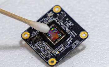 UC Davis Unveils Tiny Microscope for Real-Time Brain Imaging in Mice