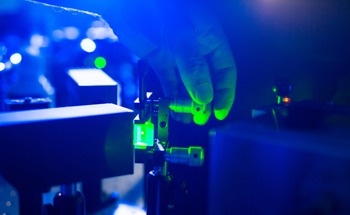 Fermionic Topological Phases and Criticality via Holography