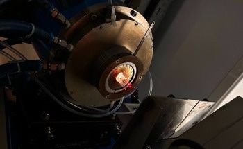 Twisting Optical Fibre Creates a Robust New Pathway for Light